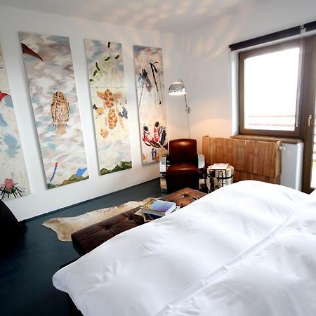 Hotel 12 Bodensdorf Exteriör bild