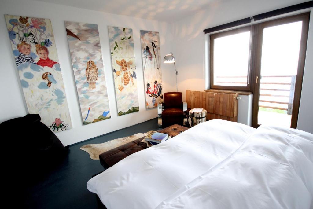 Hotel 12 Bodensdorf Exteriör bild